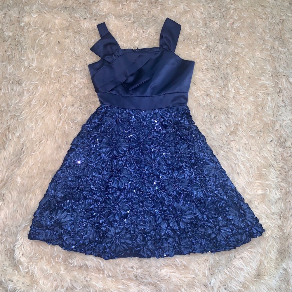 Girl’s Rare Editions Blue Formal Dress, L (12)